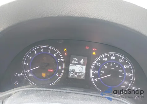 2015 Infiniti Q40 из США, поврежденный, VIN JN1CV6AP7FM502411